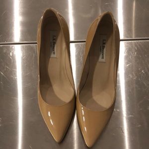 L.K. Bennett Floret Bei-trench patent leather heal